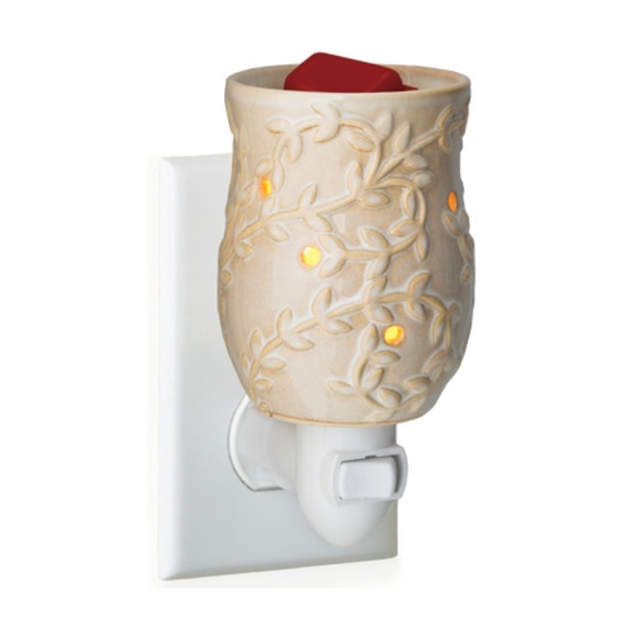 Candle Warmers Etc Other - Pluggable Candle Warmer "Chai"